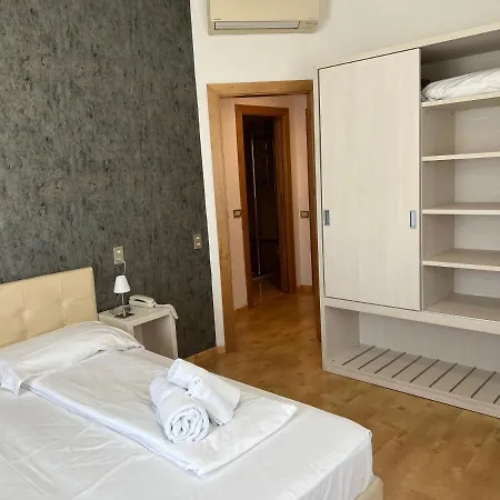 San Remo Hotel 2*